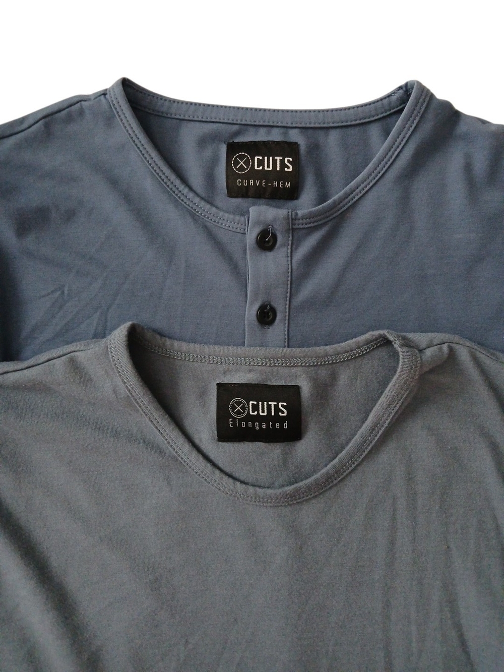 Cuts Clothing 2 Shirt Men Medium Blues Stretch Performance Long Sleeve Henley